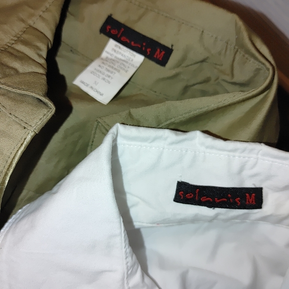 Beautiful NWOT $19 or 2/$32 button-down blouse with removable belt M - Picture 2 of 6